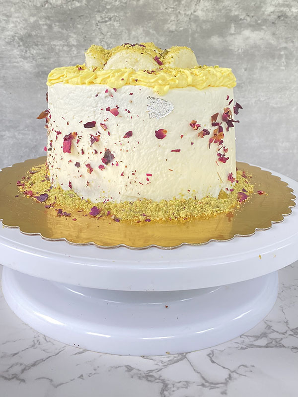 Order Luscious Rasmalai Pista Cream Cake Online, Price Rs.895 | FlowerAura