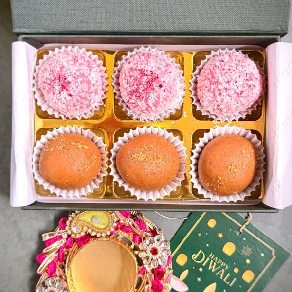 The Diwali Diya Gift Set